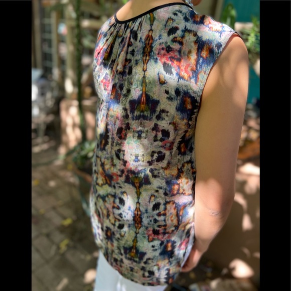 waverly grey liberant 100% silk blouse women’s sz 8 abstract multi blue NWT - Picture 4 of 14